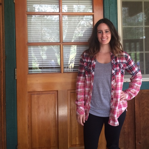 Meet your Posher, Michelle - Picture 1 of 4